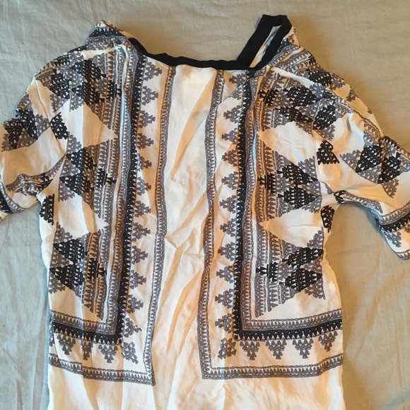 Blouse - Picture 2 of 2